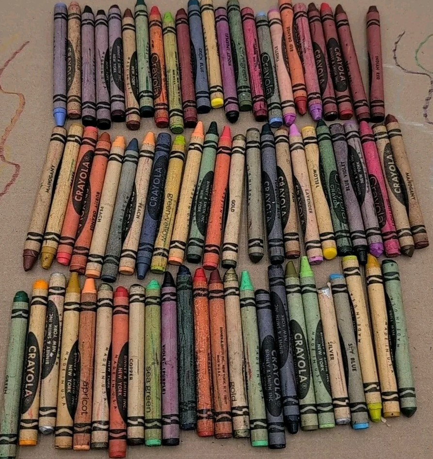 70 Vintage Crayola Binney & Smith Crayon Lot Retired Color Indian Red 