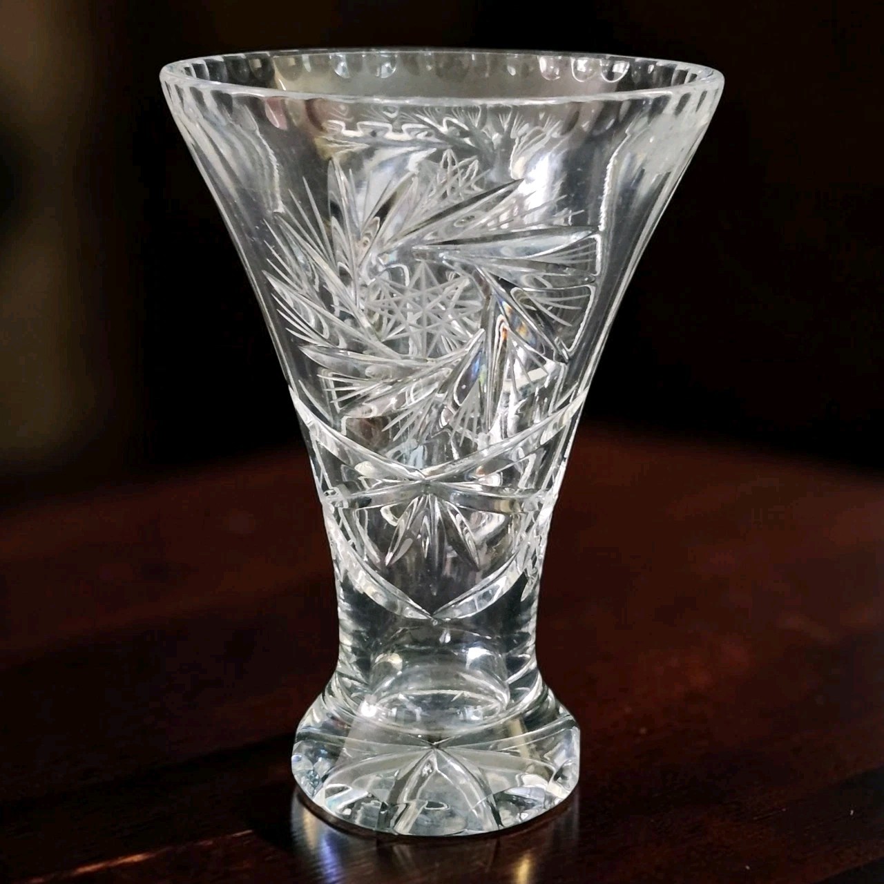 Vtg Bohemian Czech Clear Pinwheel & Sawtooth Flared Clear Crystal Vase 7.5\