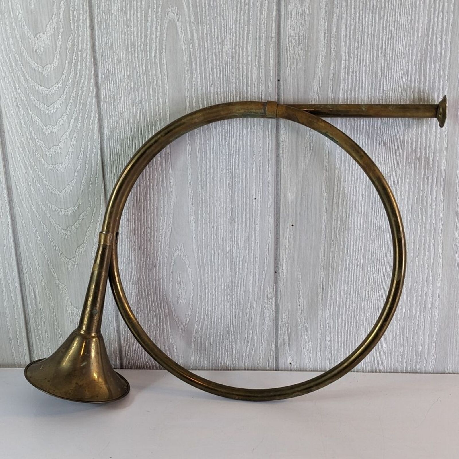 VTG Brass Hanging French Hunting Horn Wall Decor Made In India EUC
