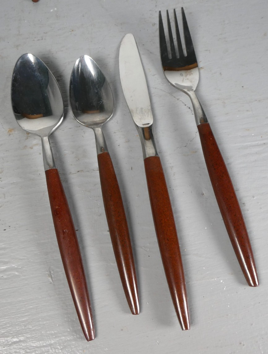 42 pc MCM Stainless Flatware Faux Wood Japan American Tempo - 9 Place Settings 42 pc MCM Stainless Flatware Faux Wood Japan American Tempo - 9 Place Settings