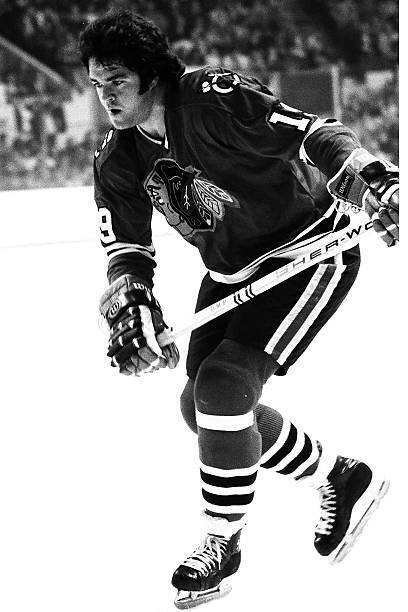 Dale Tallon Of The Chicago Blackhawks 1970s ICE HOCKEY OLD PHOTO