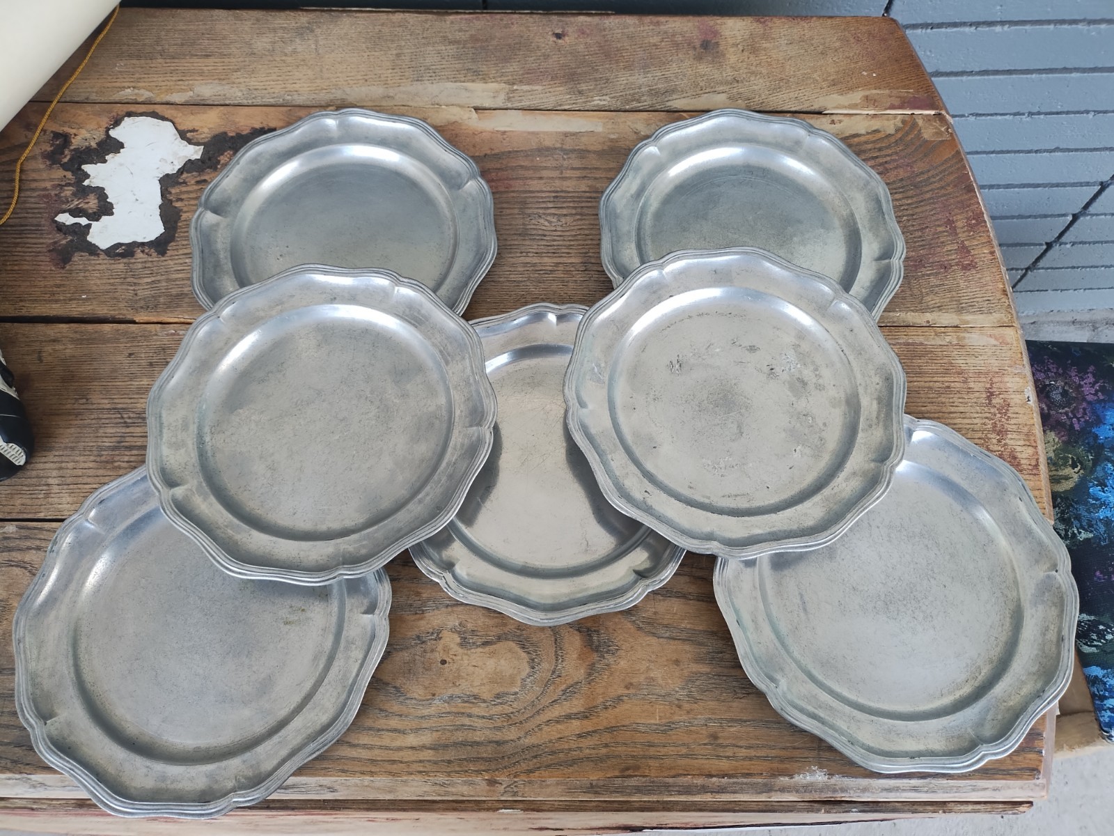 1800s German Pewter Plate Set Of 7 Scalloped 9 Inch Matching Plates Angel Mark