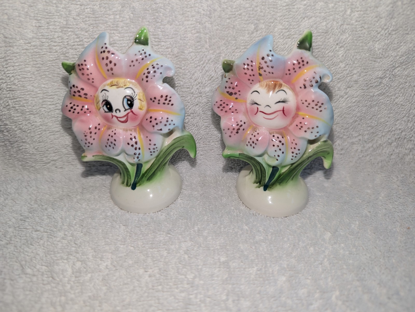 Vtg PY Japan Lefton Lily Pink Flower Girl Salt Pepper Shakers Anthropomorphic Vtg PY Japan Lefton Lily Pink Flower Girl Salt Pepper Shakers Anthropomorphic