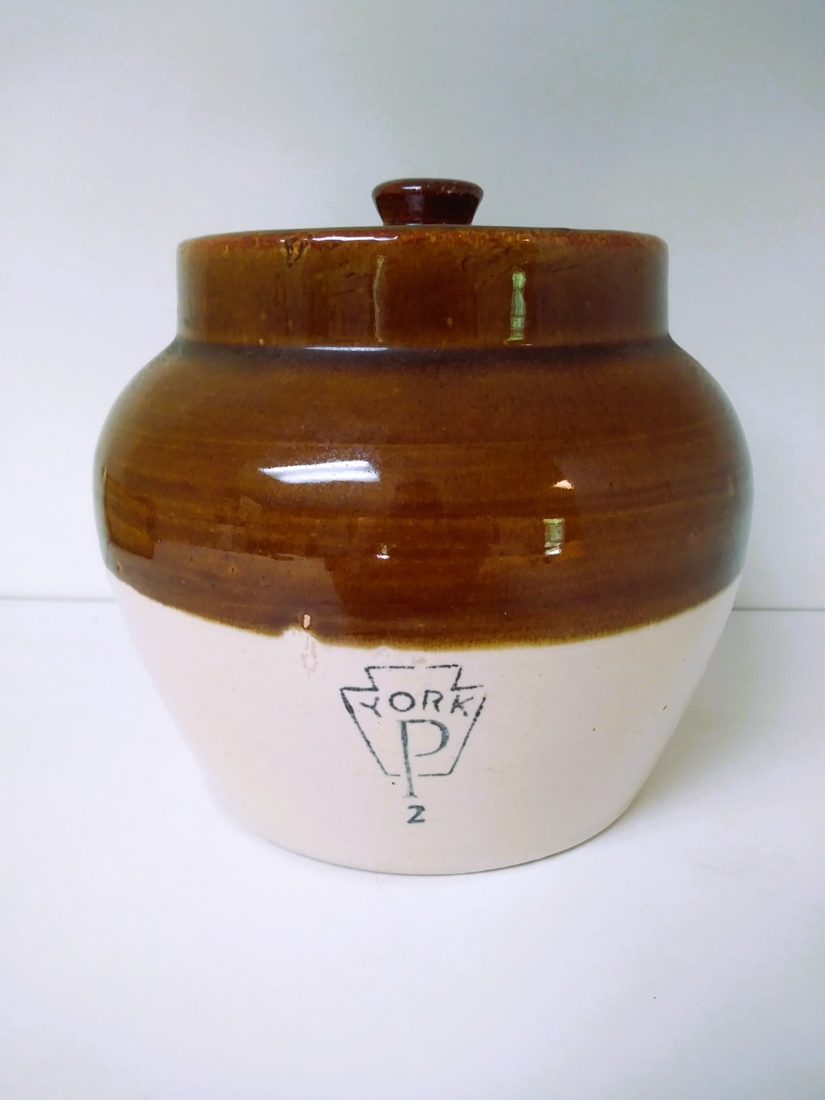 Vintage Pfaltzgraff Stoneware Crock Bean Pot York PA with Handle and Lid #2