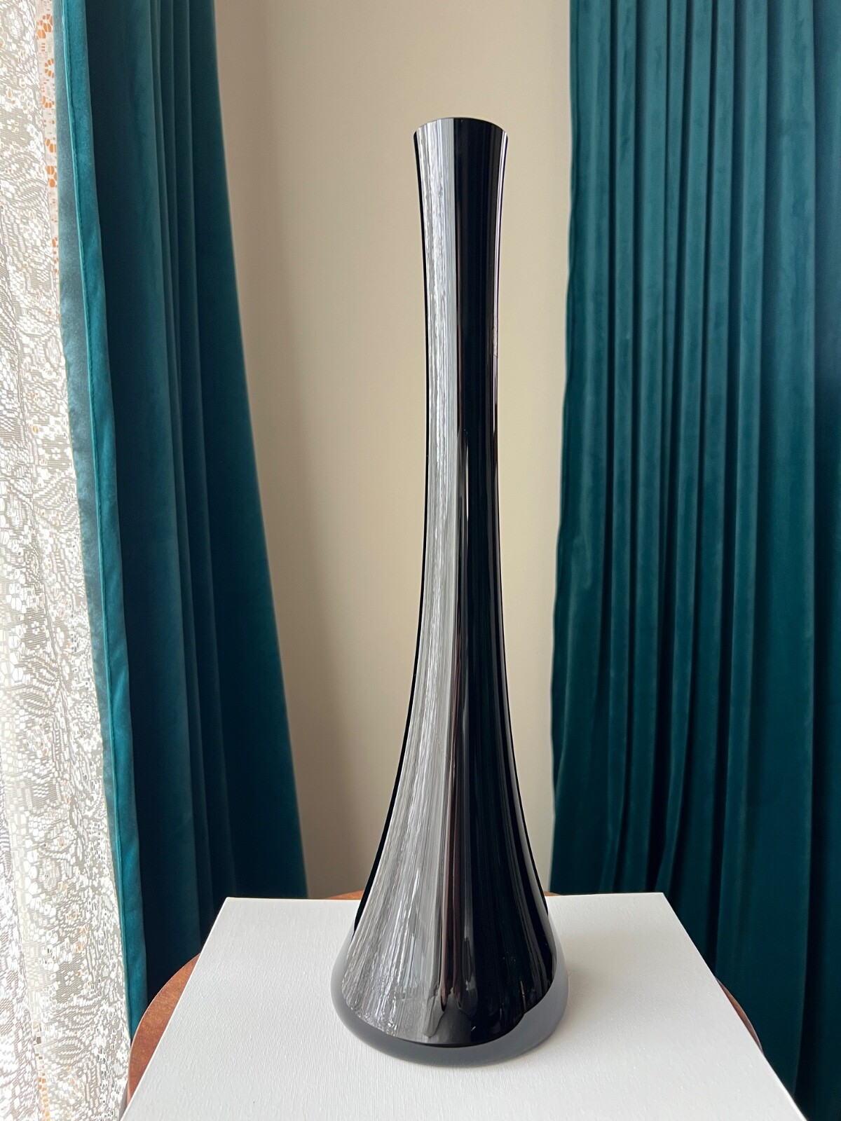 Vintage Makora Krosno Art Glass MCM Handblown Sleek Black Vase Poland 18.5\