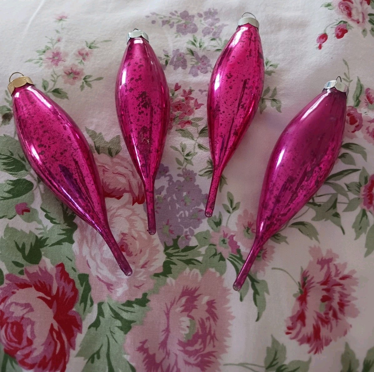 4 PINK VINTAGE, SHABBY NOT CHIC, SOME SAY, RAUNCH? CHRISTMAS ORNAMENT, PYRAMID 
