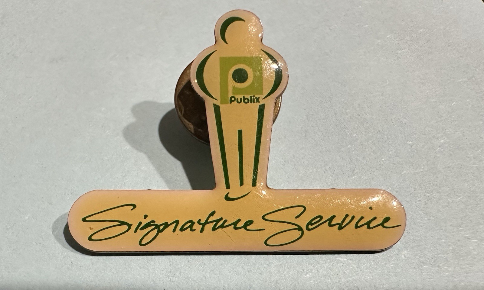 Publix Vintage Signature Service Lapel Pin (#2 listing)