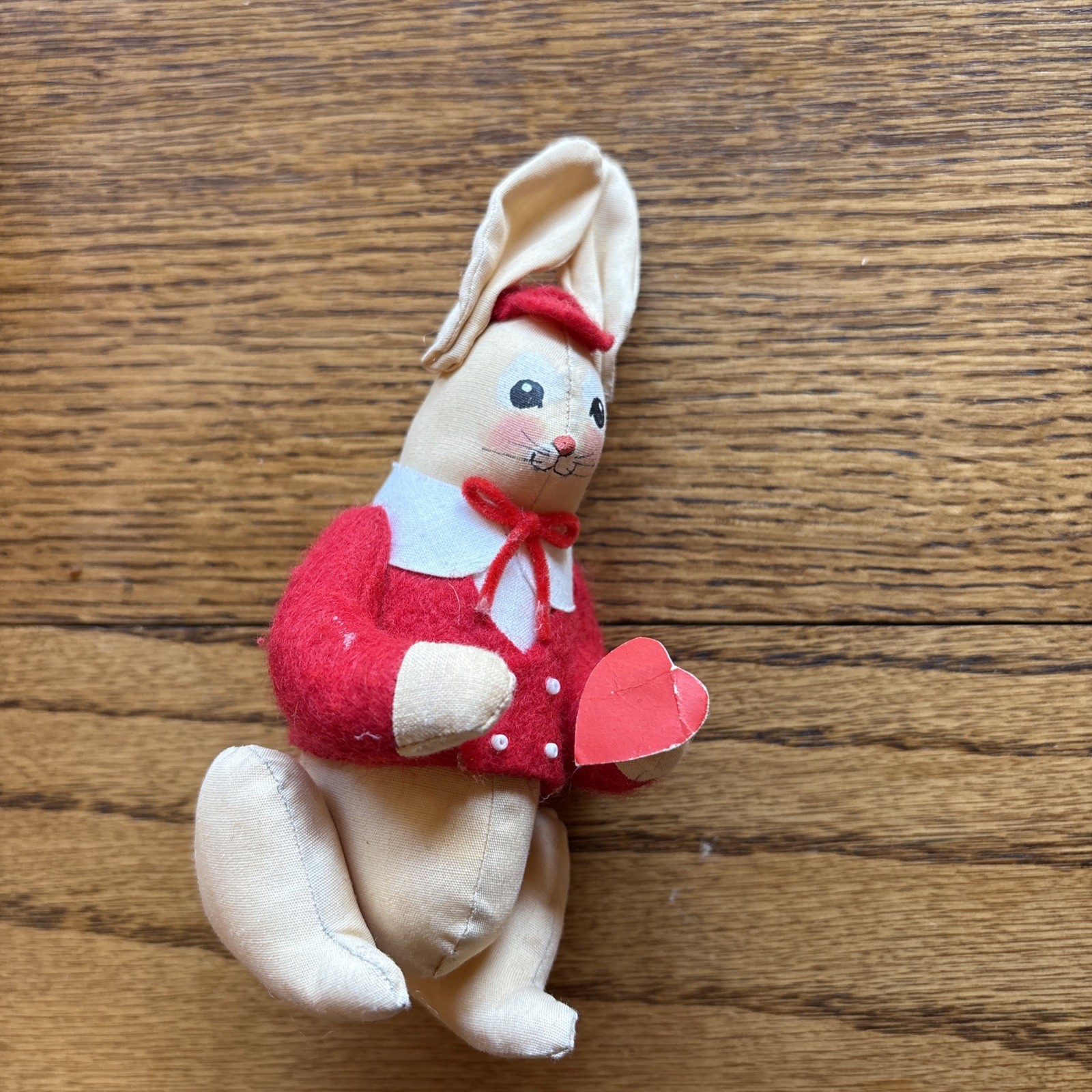 Original signed GLADYS BOALT RABBIT ORNAMENT BUNNY 1983 