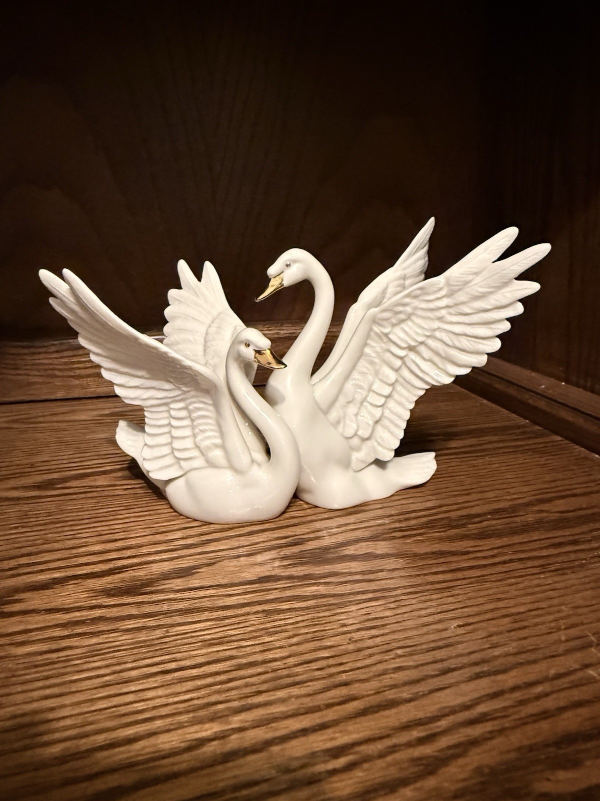 Lenox Dance of the Swans Handmade Porcelain Swan Figurine Rare Mint NoBox