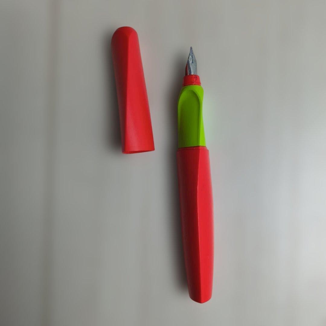 Pelikan Twist Fountain Pen #f2e86e