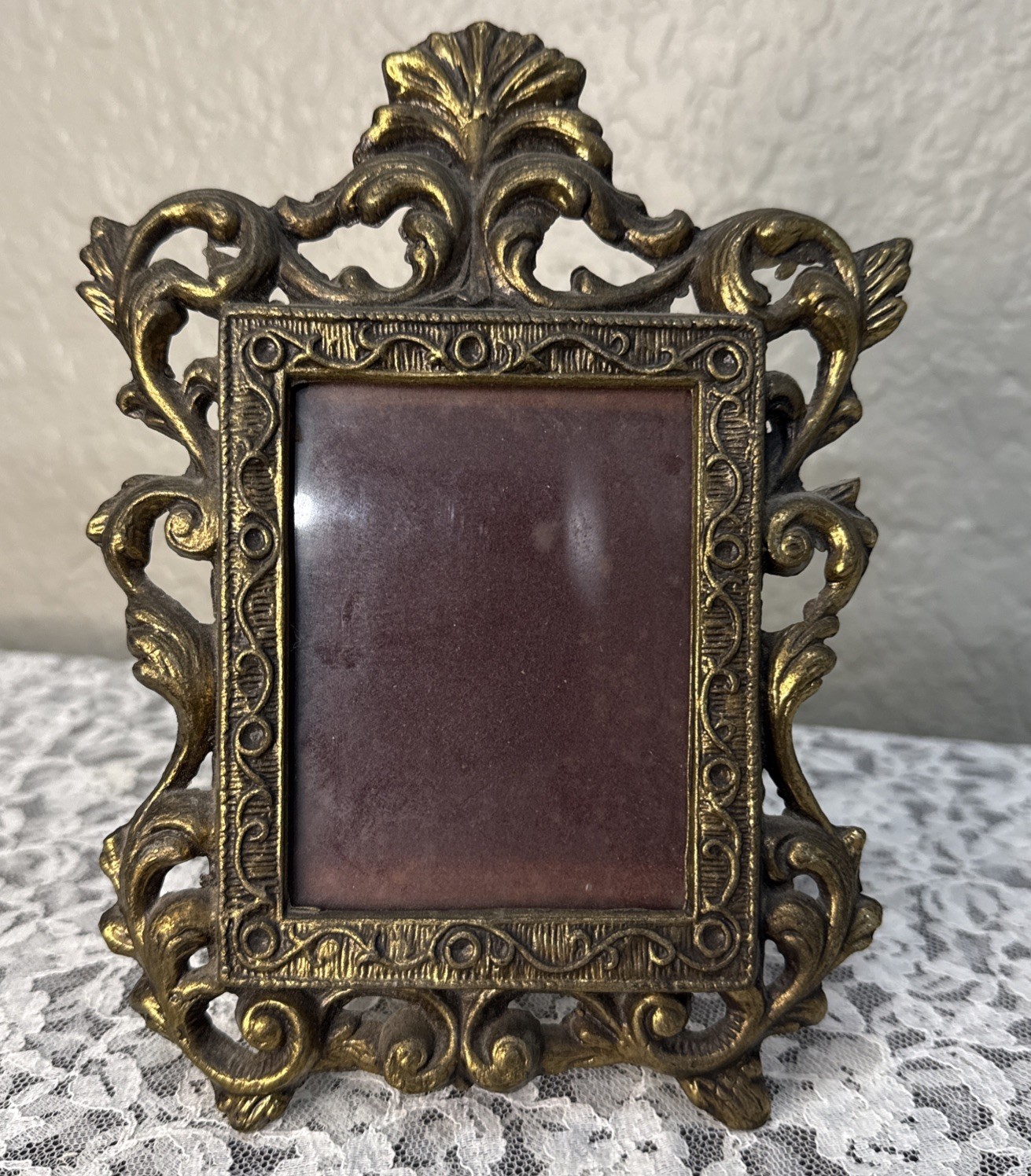 ANTIQUE VTG ORNATE CAST BRONZE FRENCH ROCOCO STYLE PICTURE PHOTO FRAME