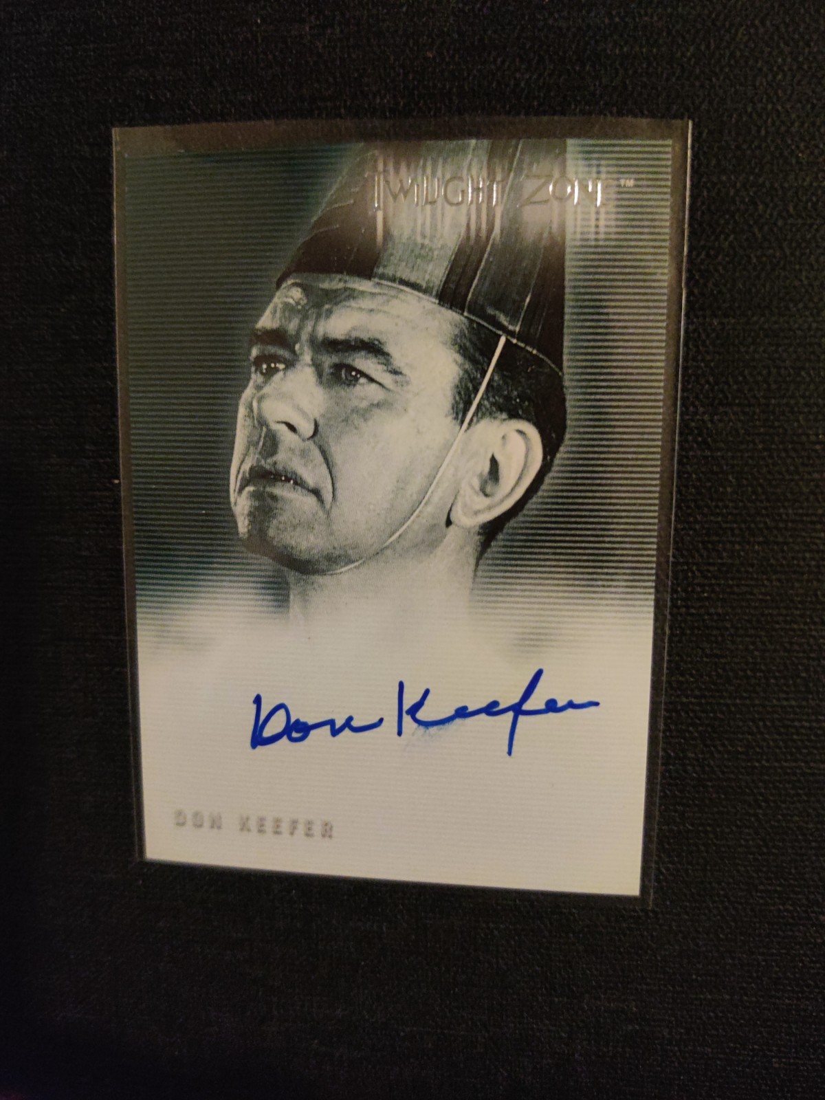 2000 Twilight Zone Series 2 Don Keefer A-28 Autograph Card Dan Hollis  Excellent