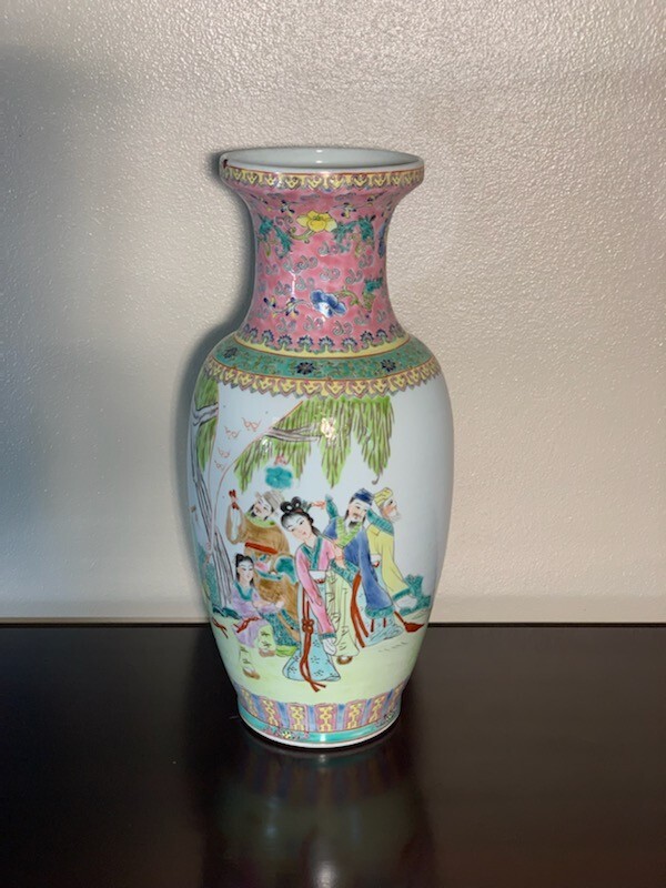 Chinese/Asian Hand Painted Porcelain Vase, 17.5\