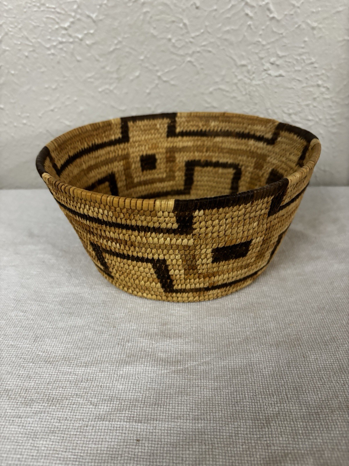 Vintage Handwoven Coiled Basket 8\