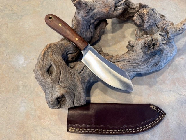 Super Sweet caper / hunting knife High Carbon Steel w/Rose wood handle