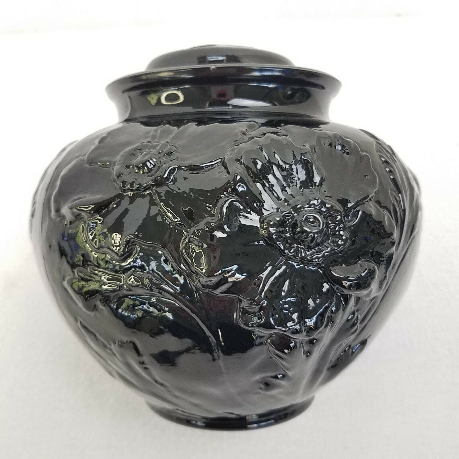 Tiffin VTG 1930's Purple Amythest Glass Globe Shape Pomodore/Vase Poppy Design 