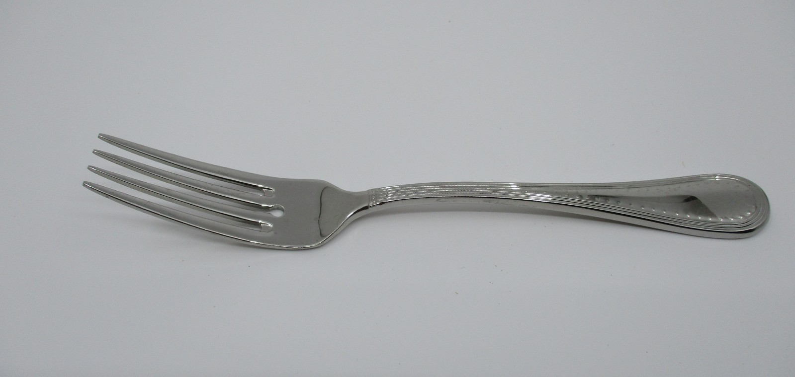 WEDGWOOD / VERA WANG STAINLESS GROSGRAIN DINNER FORK  - 8 1/8