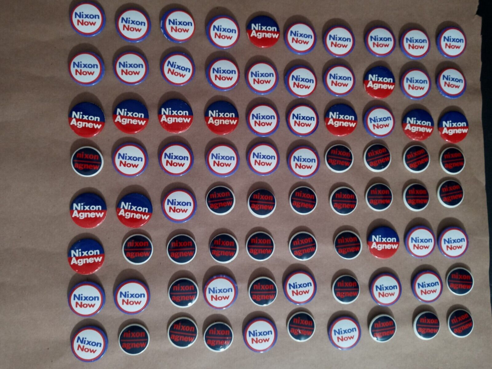 NIXON BUTTONS MIXED LOT OF ( 80 )