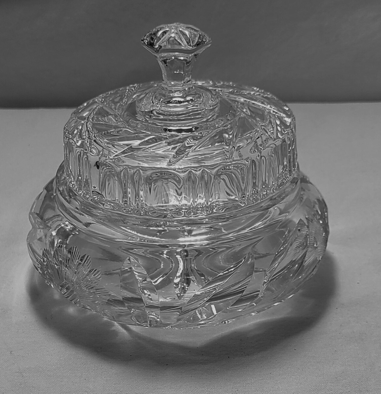 Bowl Candy Jewelry Trinket Dish Clear Crystal with Lid Vintage
