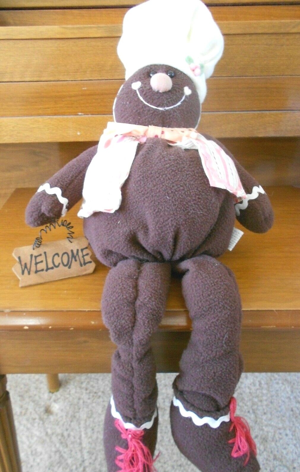 Plush Gingerbread Man Shelf Sitter 21\
