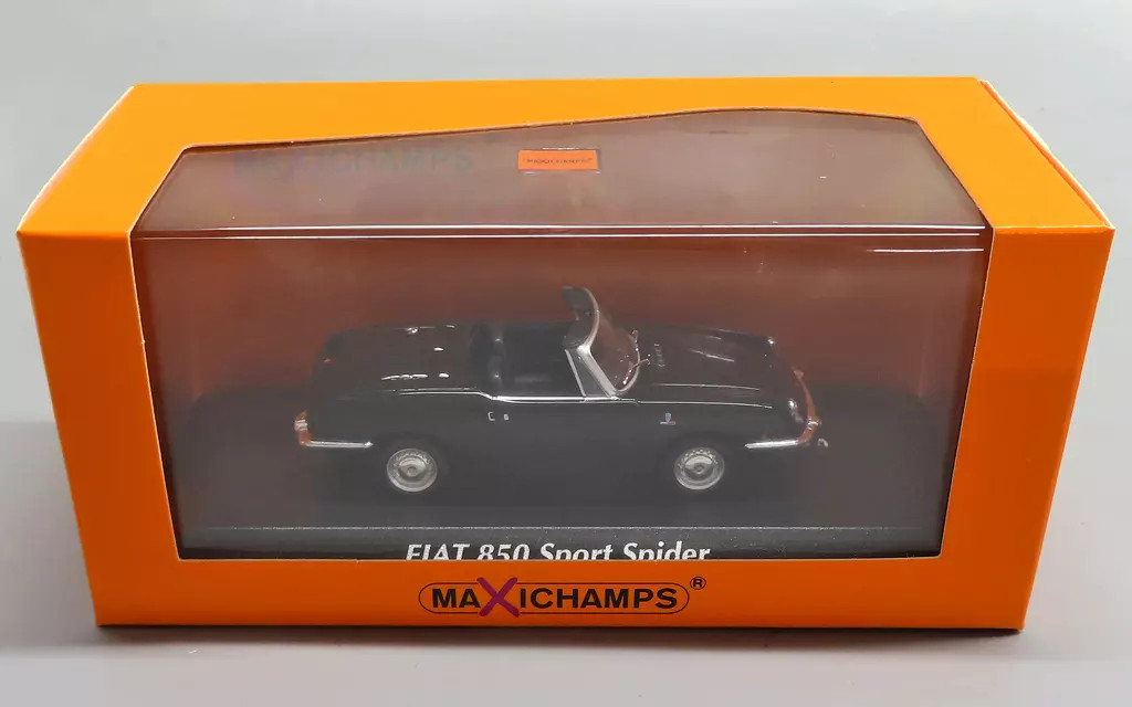 1/43 Fiat 850 Sports Spider 1968 Black Diecast Model Minichamps 940121231