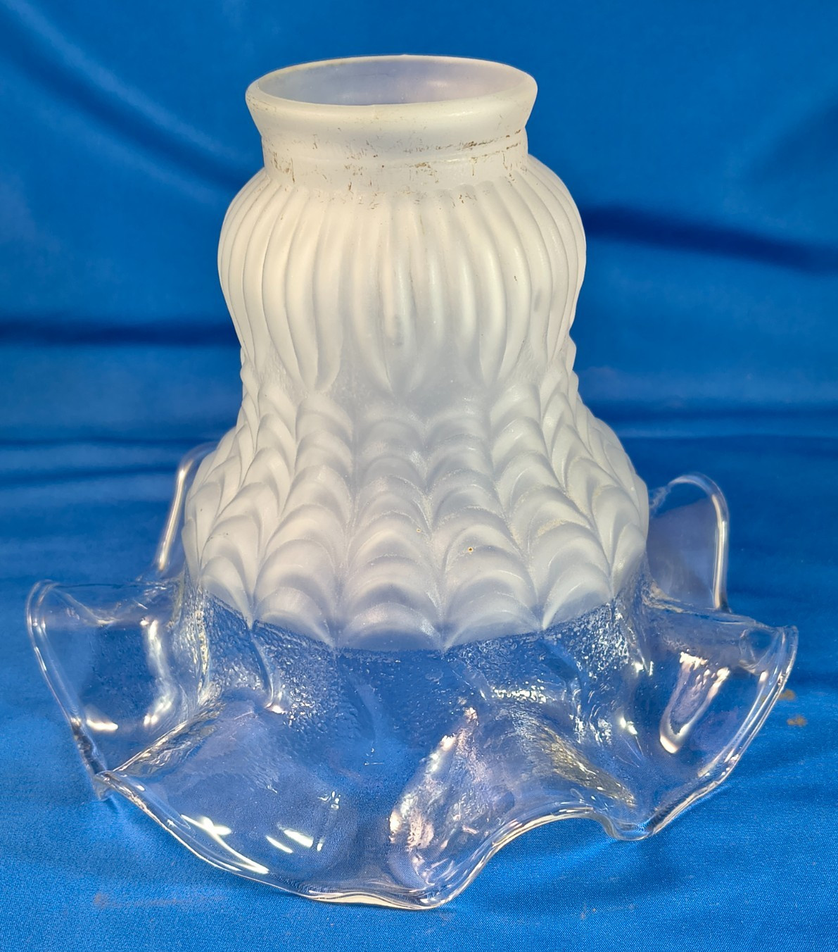 Rare Vintage Frosted & Clear Glass Ruffled Tulip Lamp Shade with 2 1/4