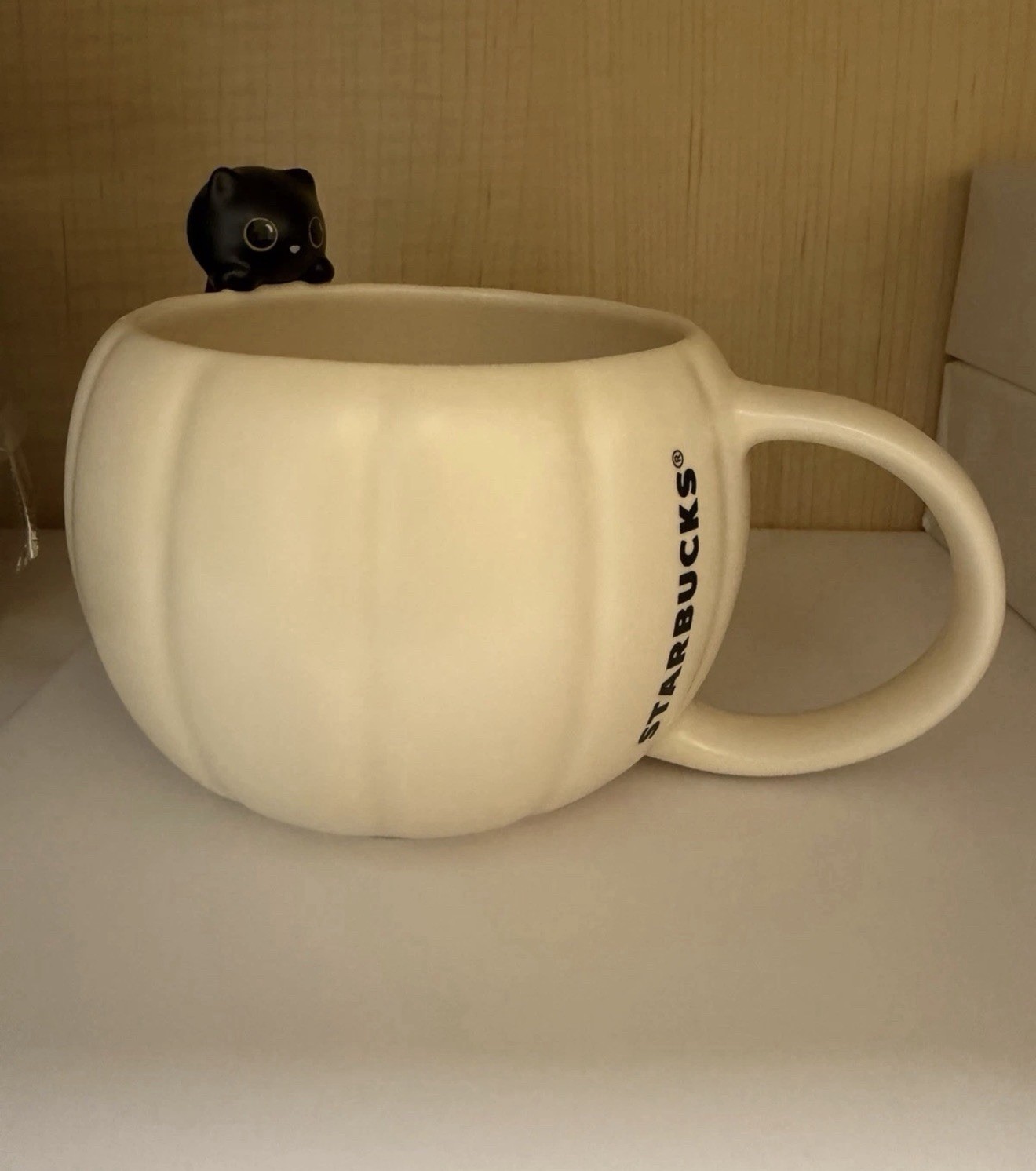 Starbucks Mug Ceramic Autumn Europe Pumpkin Black Peep Cat Halloween 12oz Starbucks Mug Ceramic Autumn Europe Pumpkin Black Peep Cat Halloween 12oz