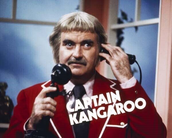Captain Kangaroo Bob Keeshan in red jacket holding telephone 4x6 inch photo Captain Kangaroo Bob Keeshan in red jacket holding telephone 4x6 inch photo
