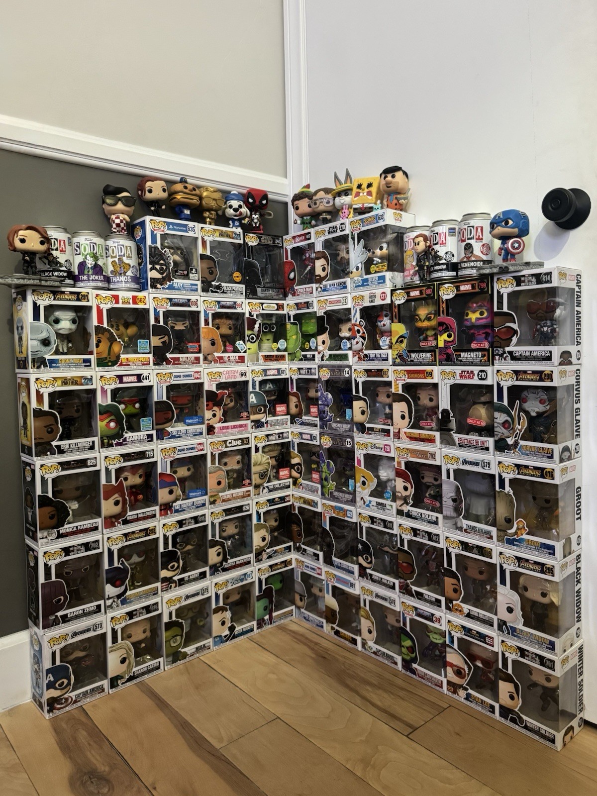 Huge Funko Pop Collection - 75+ Pieces, 30+ Exclusives Huge Funko Pop Collection - 75+ Pieces, 30+ Exclusives