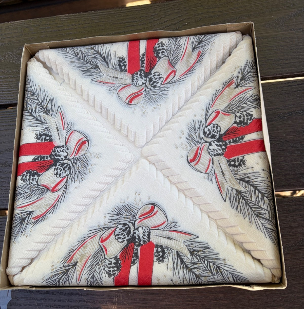VTG Christmas Paper Napkins Pine Cones Ribbon Candles Crestwick Lot of 25 VTG Christmas Paper Napkins Pine Cones Ribbon Candles Crestwick Lot of 25