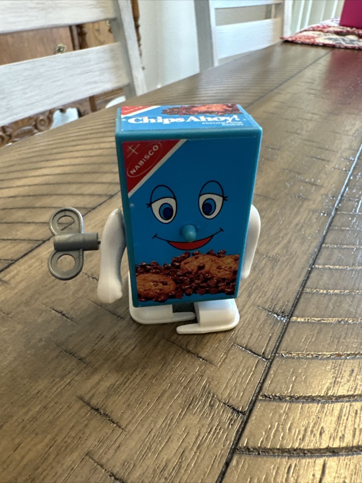 Vintage 1980’s Advertising Nabisco Chips Ahoy Cookies Wind Up Walker Toy Rare