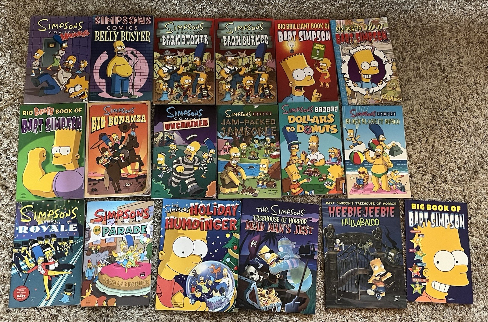 Simpsons/Futurama Comics-Lot of 21 Mixed Titles (18 Simpsons & 2 Futurama) Simpsons/Futurama Comics-Lot of 21 Mixed Titles (18 Simpsons & 2 Futurama)