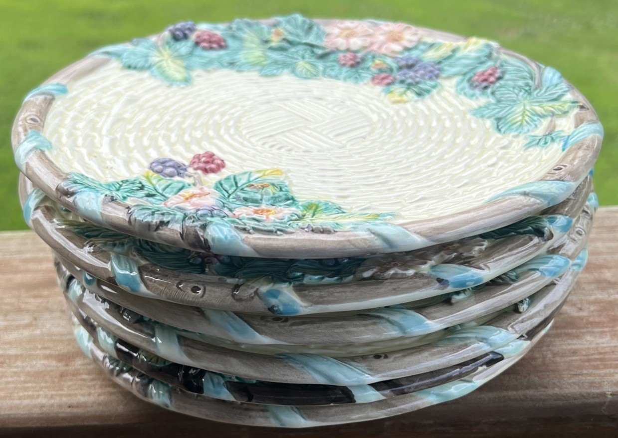 6 The Haldon Group 1988 BERRY Porcelain 8\