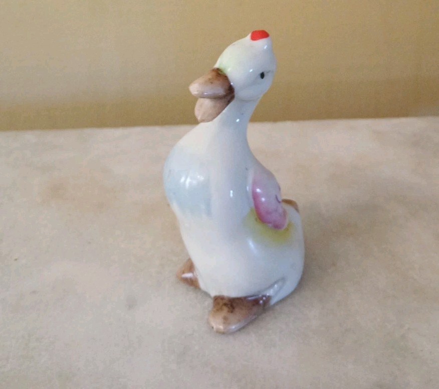 Vintage Porcelain Duck Made In Japan Approx 4\