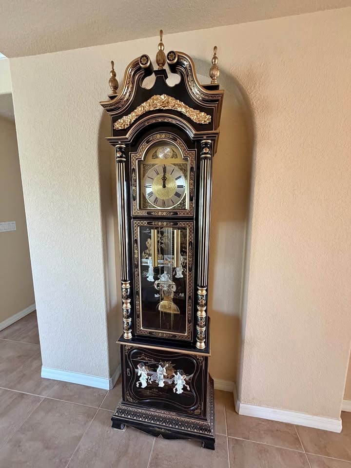 Rare Tempus Fugit Chinoiserie Black Gold Grandfather Clock with Pearl Geisha
