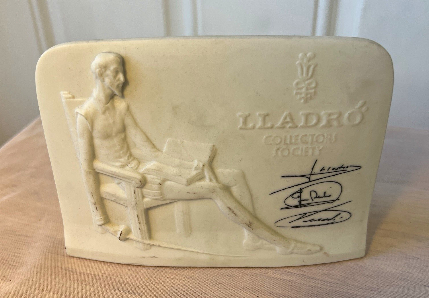 Vintage 1985 Lladro Collectors Society Don Quixote Porcelain Plaque Sign 7601