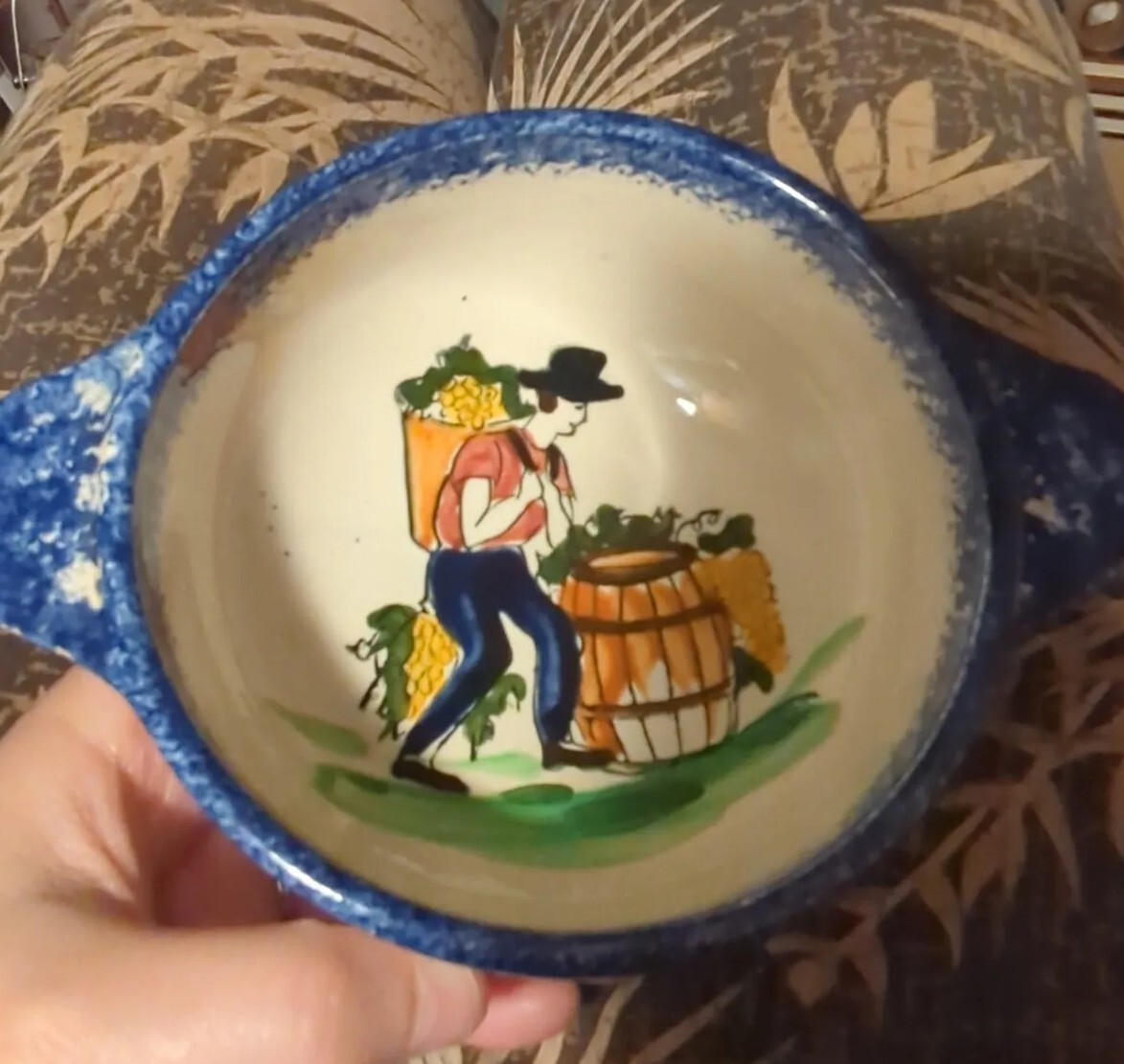 Henroit Quimper VTG Lug Bowl Hand Painted VINEYARD France ETIENNE Art Pottery Henroit Quimper VTG Lug Bowl Hand Painted VINEYARD France ETIENNE Art Pottery