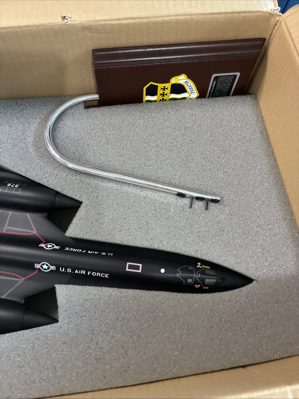 USAF Lockheed SR-71 Blackbird Desk Display Supersonic Model 1/63 Airplane RARE