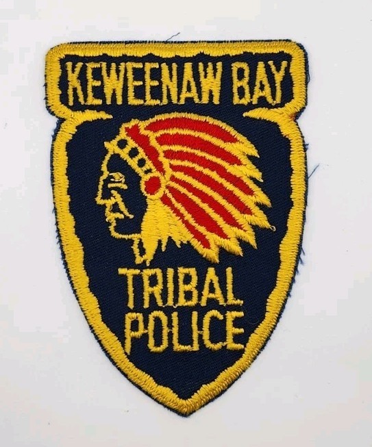VINTAGE KEWEENAW BAY MICHIGAN TRIBAL POLICE PATCH INDIAN HEAD  OBSOLETE