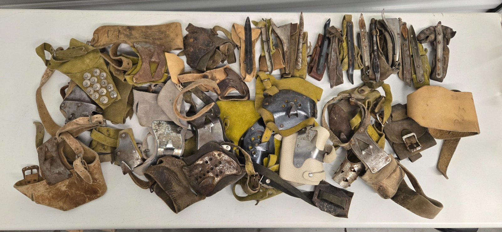 Vtg Lot 35 Pcs Corn Husker/ Shucker Hand Tool \