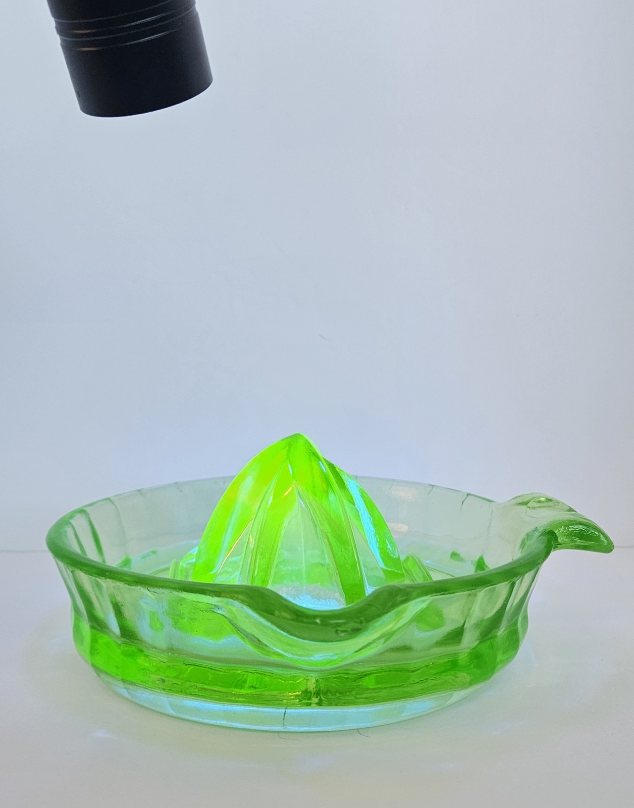 Vaseline Depression Glass Green Juicer Reamer. Glows. Vintage. Hazel Atlas?
