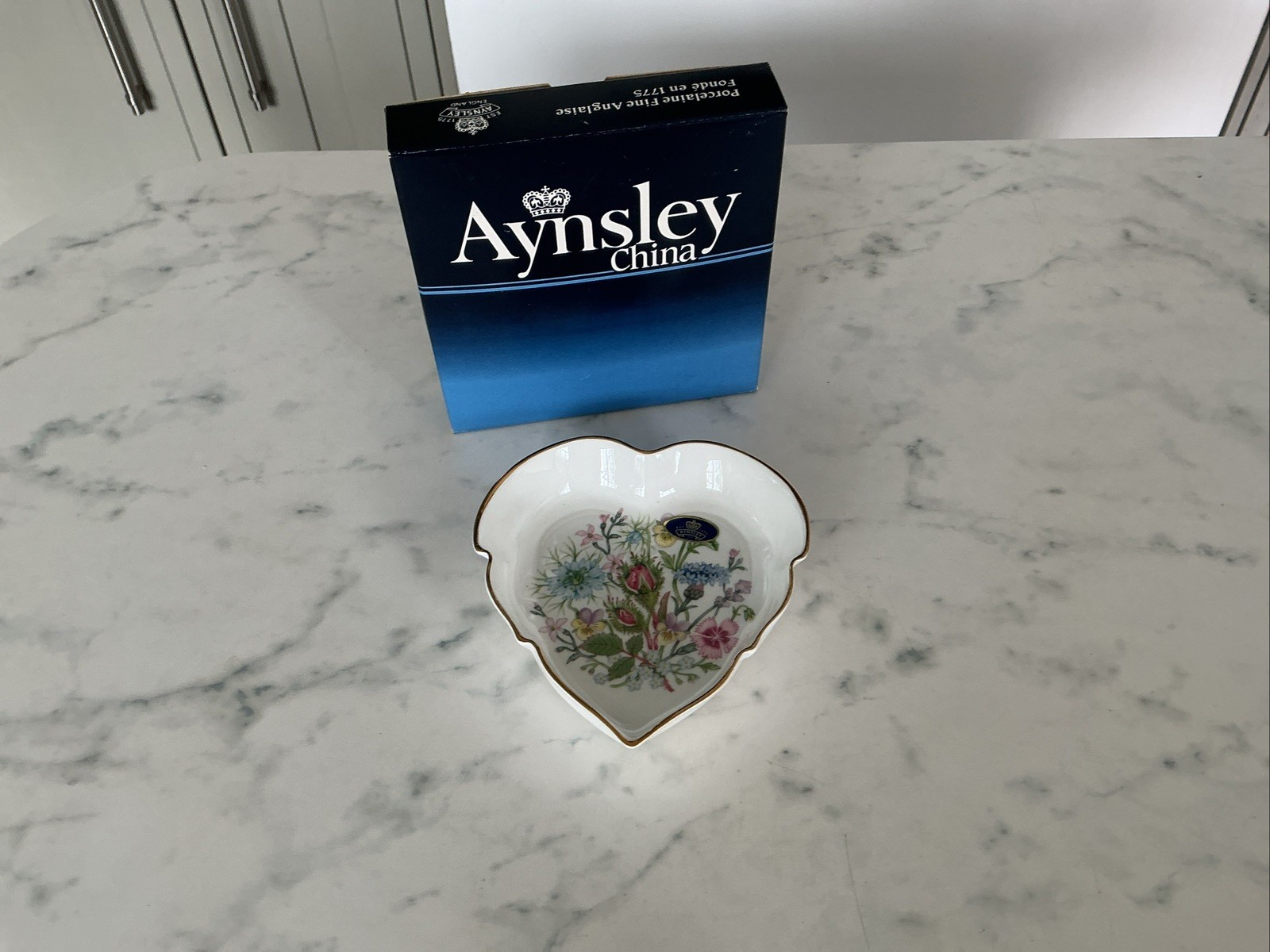 Vintage English Aynsley Wild Tudor Leaf Tray Bone China Heart Shaped Pin Dish