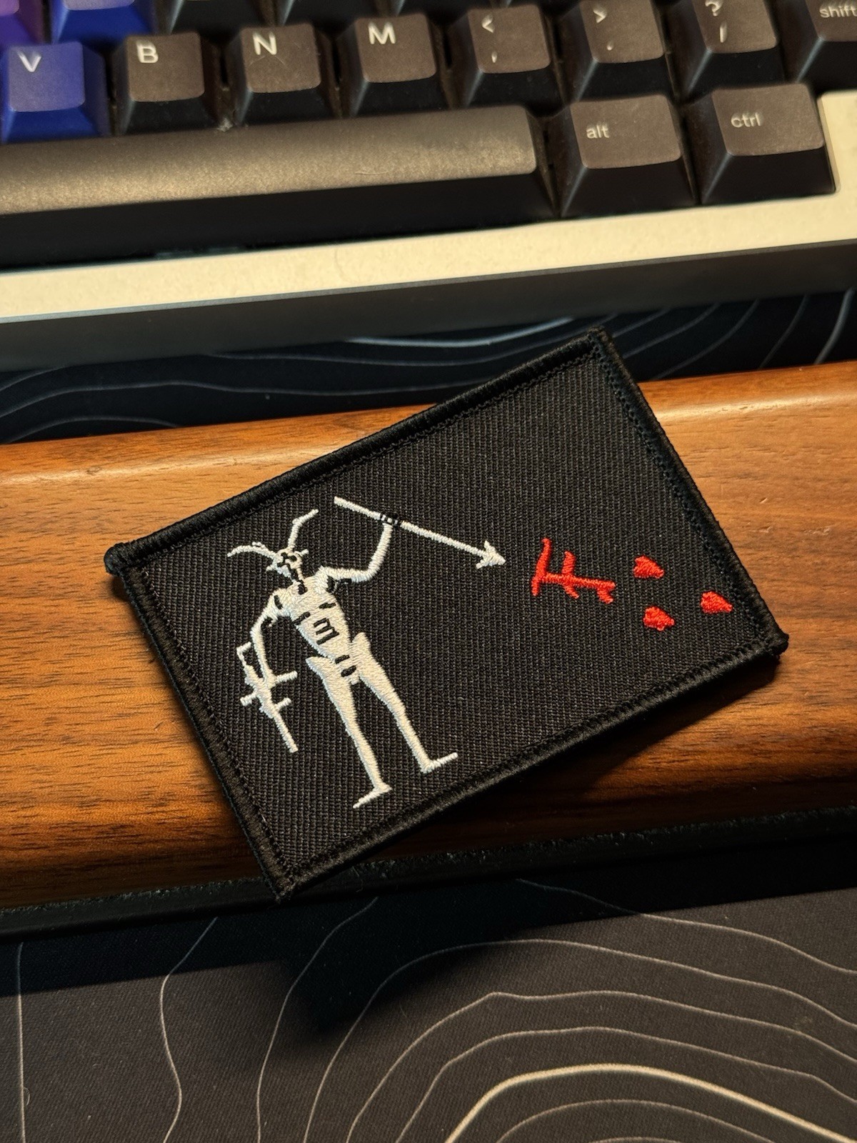 AUTHENTIC Forward Observations Group FOG Blackbeard Queen Anns Revenge Patch NEW