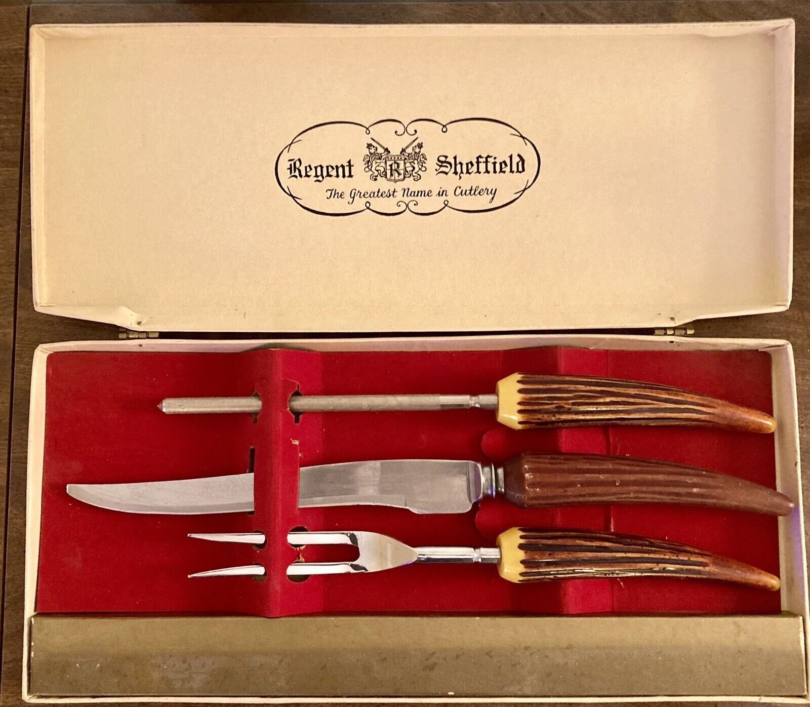 VTG Regal Crest Deluxe Quality Cutlery Set bakelite handles Sheffield, England