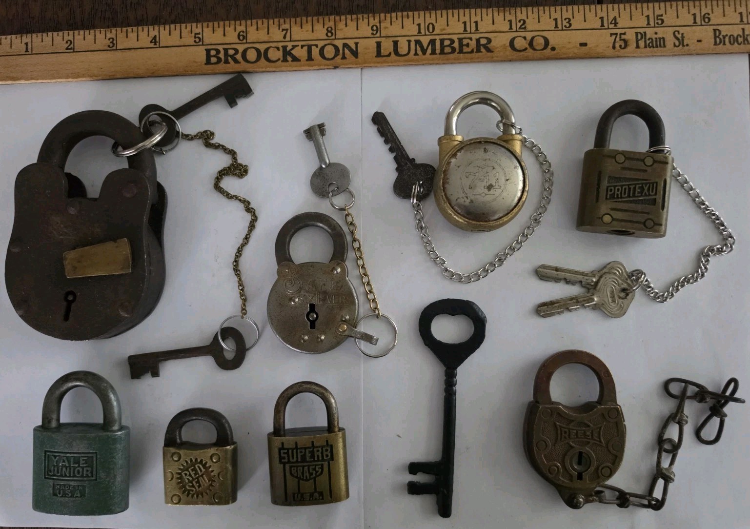 Antique/Vintage Padlock Lot Antique/Vintage Padlock Lot