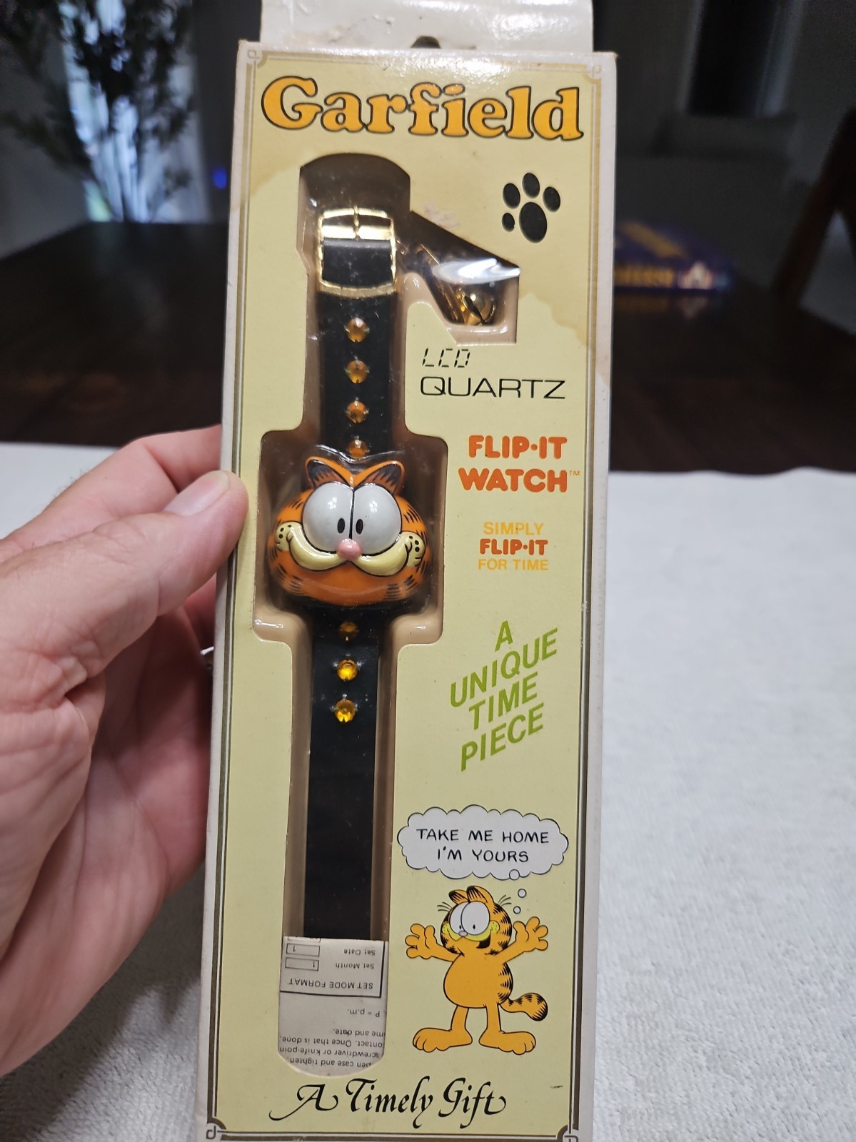Garfield Flip-It Quartz Watch Black Leather Strap Gold Case w/ Box BC Garfield Flip-It Quartz Watch Black Leather Strap Gold Case w/ Box BC