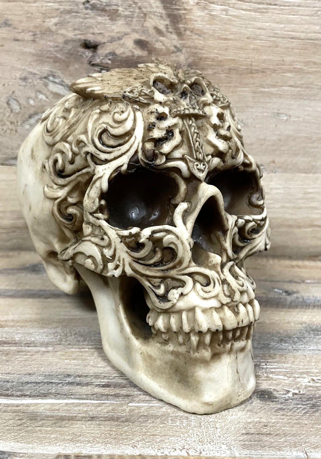 Skull Aztec Design, Resin Decor 6.5\