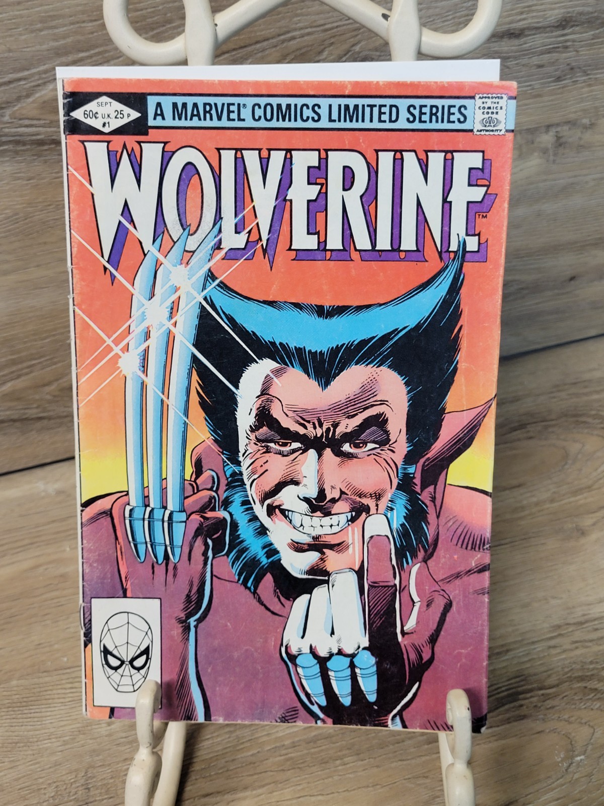 Wolverine #1 MARVEL ( Vol. 1) 1982) 1st solo Wolverine comic 