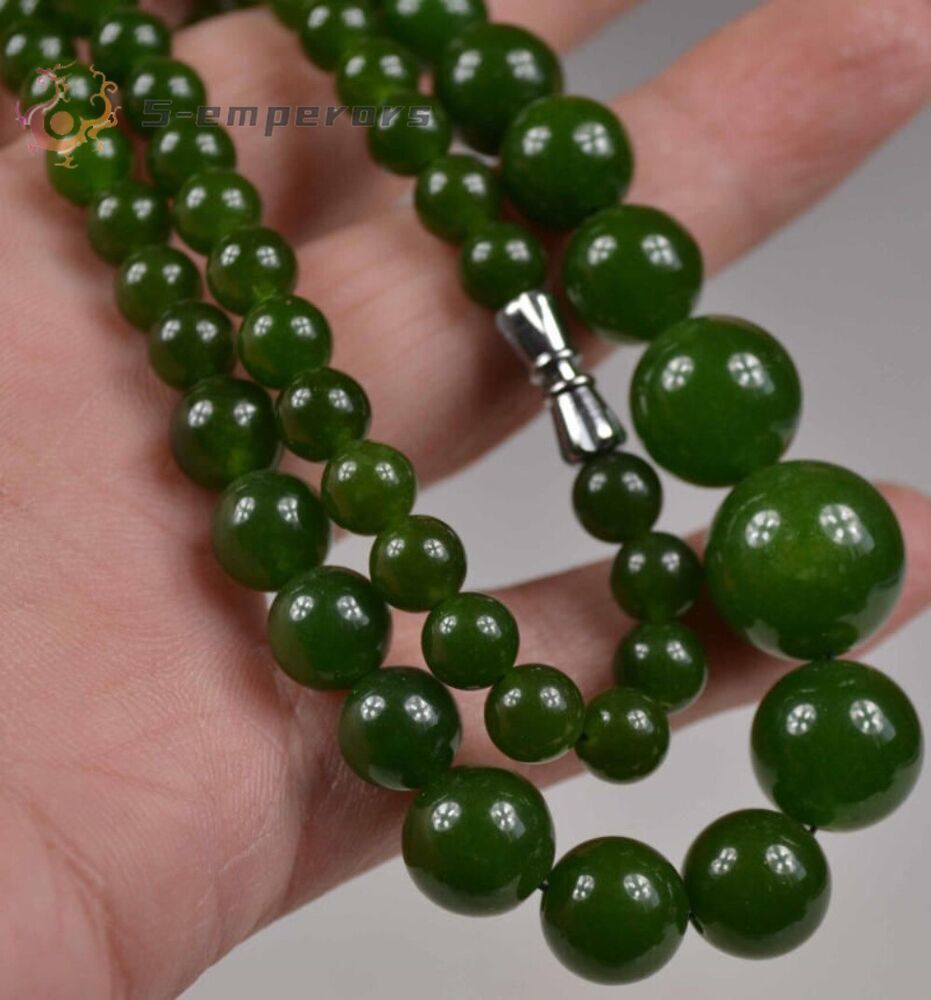 Exquisite Chinese Green Jade Beads Necklace