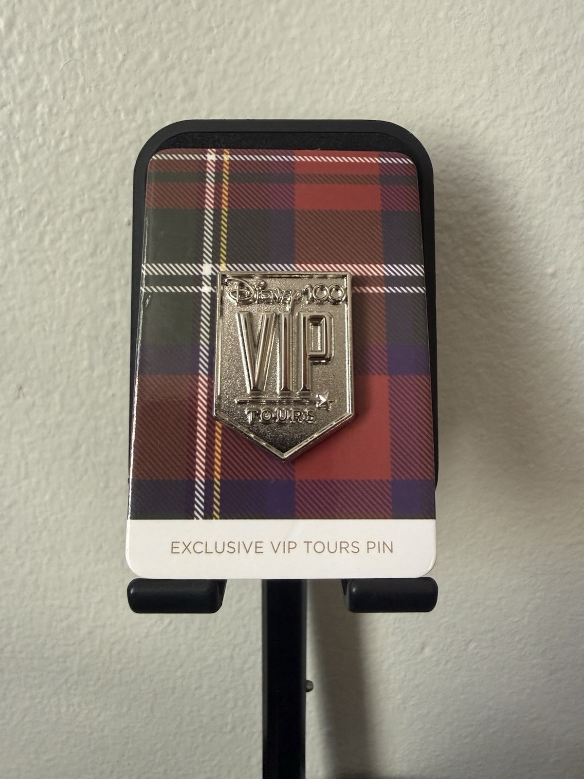 Disney 100th Anniversary VIP Tours Pin Exclusive Edition Disneyland